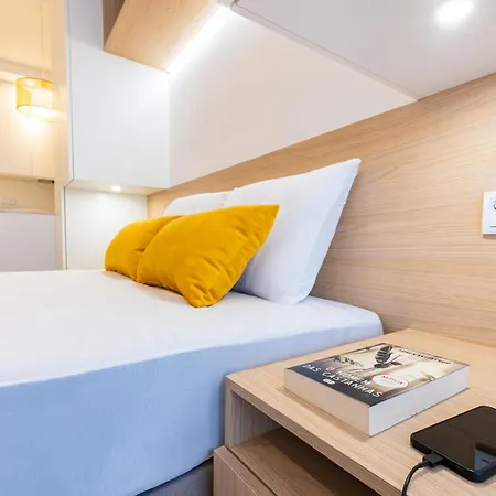 Azores Cozy Suite, Romantic, Free Parking Понта-Делгада