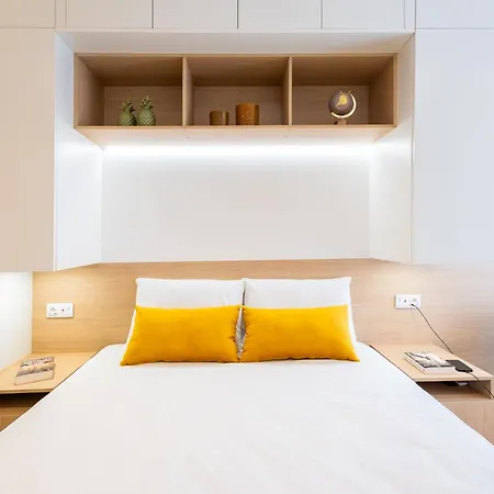 Azores Cozy Suite, Romantic, Free Parking * Ponta Delgada