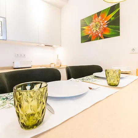 Azores Cozy Suite, Romantic, Free Parking Hébergement de vacances Ponta Delgada